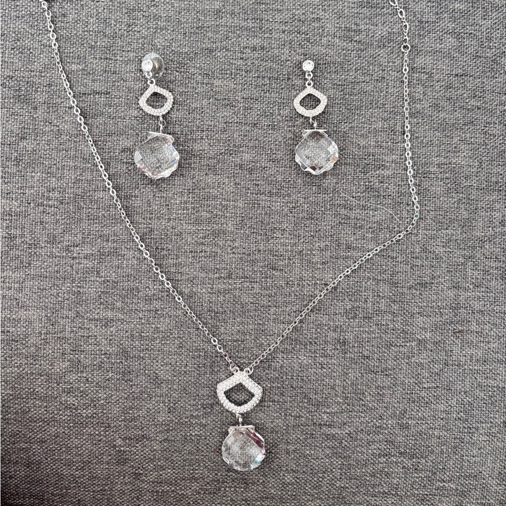 Swarovski Silver Necklace Set
